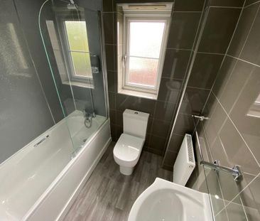 3 bedroom terraced house to rent - Photo 6