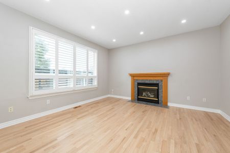 For Lease - 55 Gleeson Way, Barrhaven, Ontario - Photo 4