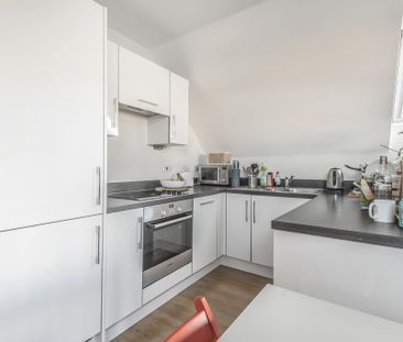1 bedroom flat to rent - Photo 3