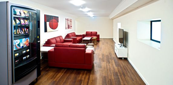 Partially furnished apartments - close vicinity of sydney cbd and the university of sydney - Photo 2