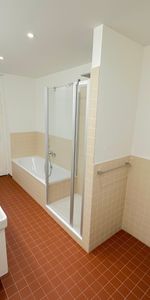 3.5 Zimmer-Wohnung an ruhiger und zentraler Lage nahe Messe Basel - Photo 4