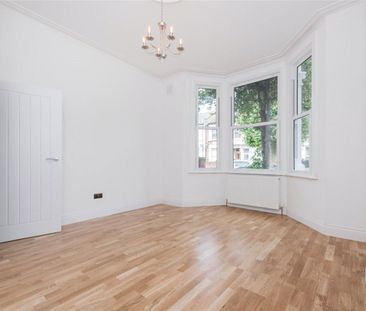 2 Bed Flat, Tunley Road, NW10 - Photo 2
