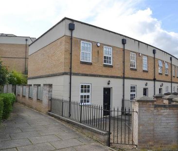 2 bedroom townhouse to rent - Photo 2