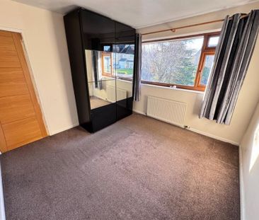 3 Bedroom Semi Detached To Let - Photo 4