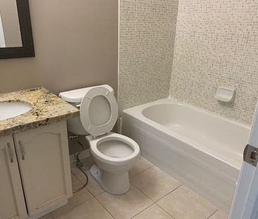 For Lease - 7133 Triumph Lane, Mississauga, Ontario - Photo 1