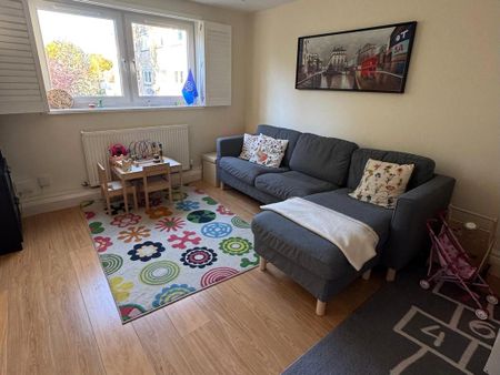 3 bedroom property to rent - Photo 2