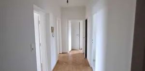 ERSTBEZUG! PROVISIONSFREI! GERÄUMIGE WOHNUNG IN BESTER LAGE (2 BADEZIMMER, 2 WC, 3 ABSTELLRÄUME, 3 BALKONE) - Photo 2