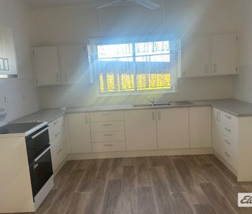 Rural outlook in the middle of town! - Photo 4