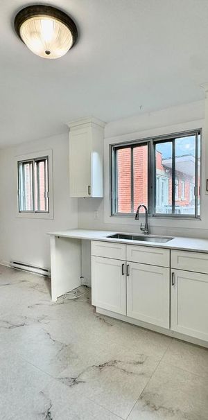 Montréal – Ahuntsic – Appartement 4 1/2 à louer - Photo 1