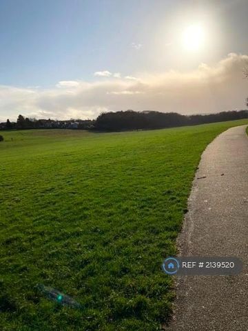 3 bedroom end of terrace house to rent - Photo 5