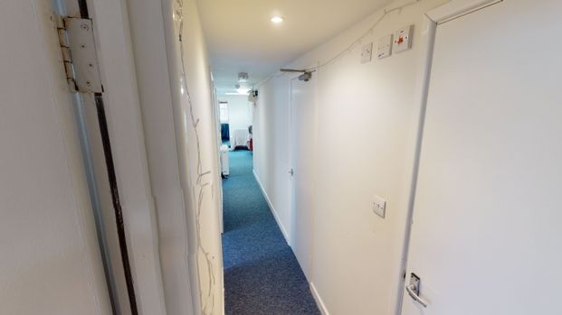 Student Properties to Let - Photo 1