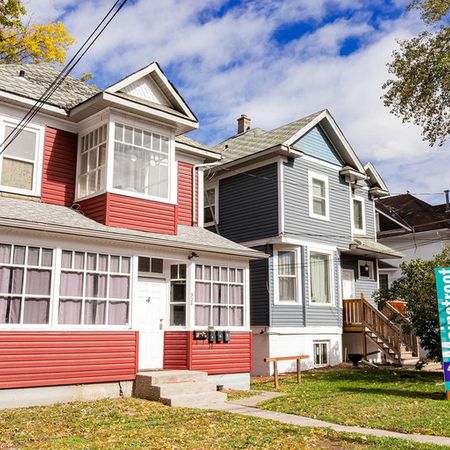 Avenue Houses - Photo 4