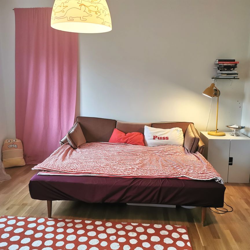 Gamla Huddingevägen, Älvsjö - Photo 1