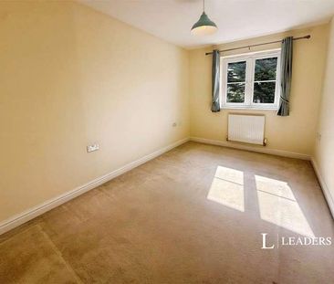 Viscount Close, Pinchbeck, Spalding, Lincs, PE11 - Photo 3