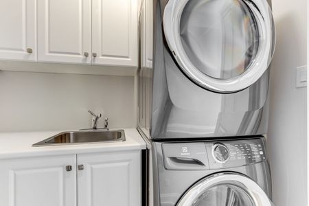 For Lease - 35A Marquette Avenue, Toronto, Ontario - Photo 4