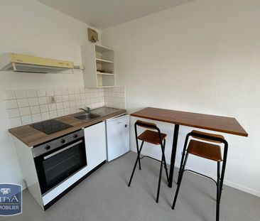 Location Appartement 1 pièce 19m² LAVAL 53000 - Photo 3