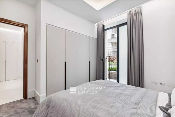 A well presented one bedroom apartment set within the prestigious Lancer Square development. - Photo 1