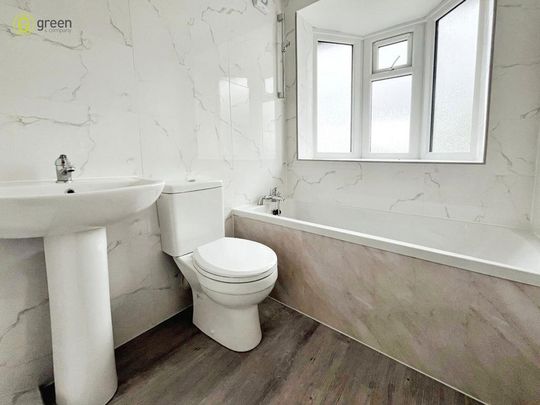 3 bedroom semi-detached house to rent - Photo 1