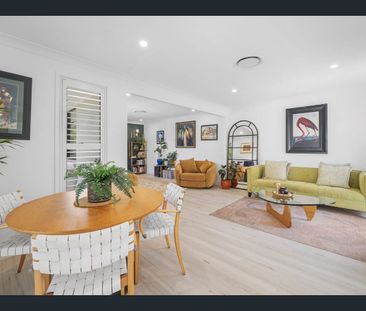 Coastal Family Living in a Quiet & Private Twin Waters Pocket - Photo 1