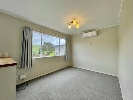 3 Bedroom Unit in Kingston - Photo 4