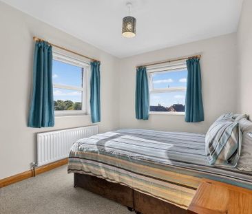 2 Grange Manor, Antrim, BT41 1BF - Photo 5