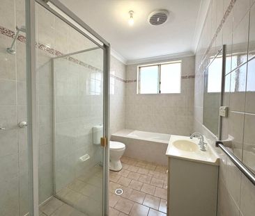 SPACIOUS DUPLEX HOME - Photo 6