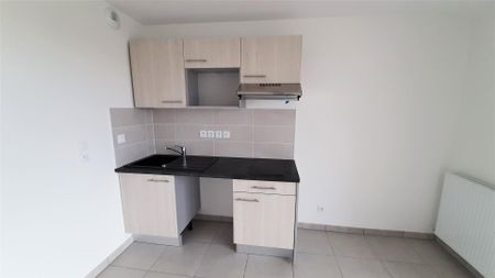 location Appartement T2 DE 46.32m² À BLAGNAC - Photo 2