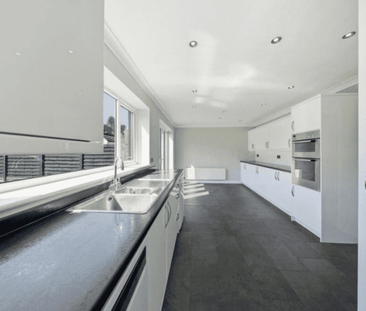 Grenville Close, Waltham Cross, EN8 - Photo 3
