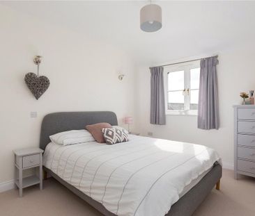 5 bedroom detached house to rent - Photo 6