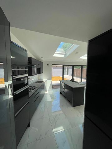 Room in a Shared House, Purneys Road, SE9 - Photo 5