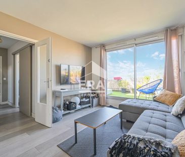 Appartement Paris 2 pièce(s) Vue de PARIS - Photo 2