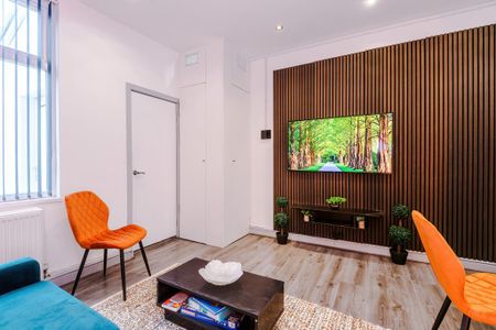 3 bedroom terraced house to rent - Photo 2