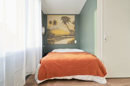 GAMBETTA K Roommate 6 Bedrooms at Reims - Photo 3
