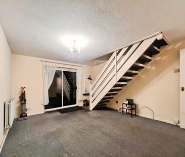 Florence Close, Grays, RM20 - Photo 2