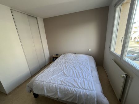 Location Appartement 2 pièces 34m² LA PRIMAUBE 12450 - Photo 3