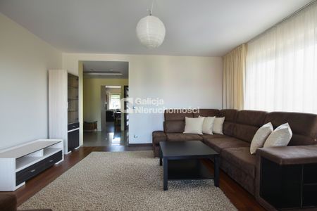 M2 z komórką i miejscem postojowym - Фото 5