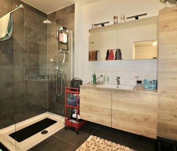 Recent appartement met 2 slpks, autostandplaats en private kelderbe... - Photo 3