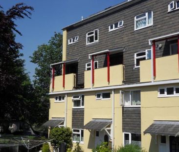 2 bedroom maisonette to rent - Photo 2