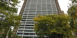 Room Mate needed to Share 2 Bedroom Downtown Condo - Photo 3