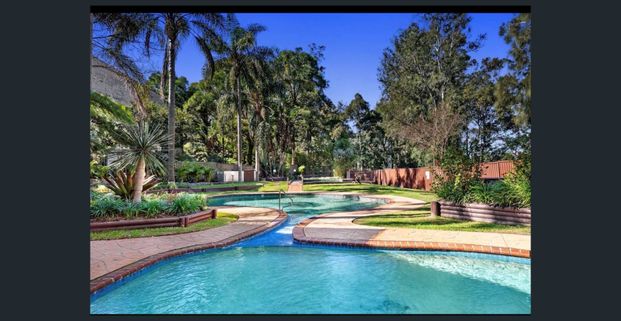 Bright & Spacious Apartment in Resort Complex - Photo 1