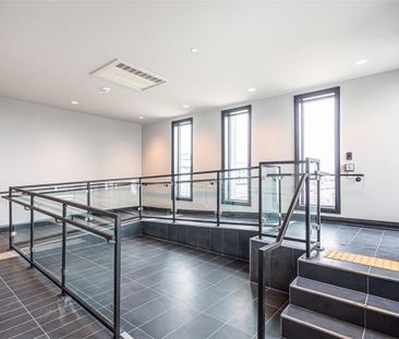 For Lease - 95 Dundas Street Unit# 306, Oakville, Ontario - Photo 2