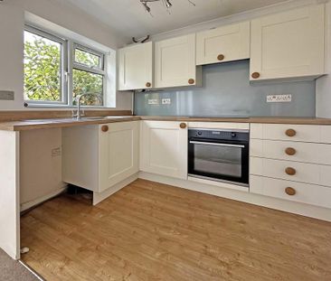 2 bedroom terraced house to rent - Photo 5