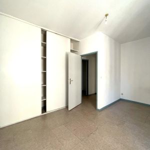 Location Appartement 3 pièces 69m² VALLON PONT D ARC 07150 - Photo 2