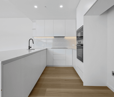 BRAND NEW TWO BEDROOM APARTMENT IN THE HEART OF KINGSCLIFF - Photo 3