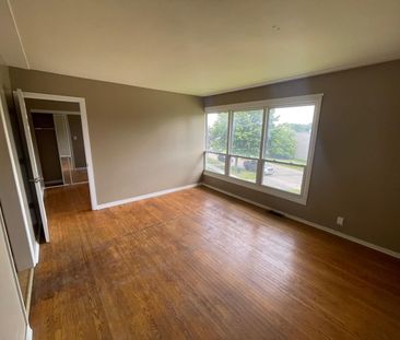 For Lease - 270 Clifton Road Unit# 3, Kitchener, Ontario - Photo 4