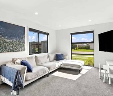 Sunny and Modern family home in Rolleston - Photo 1