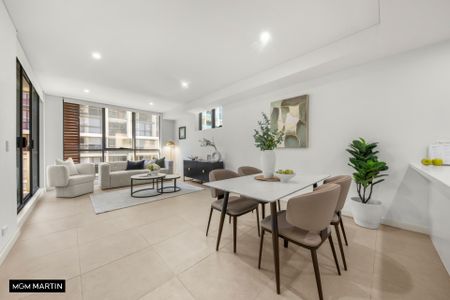 MGM MARTIN – OVERSIZED ONE BEDROOM + STUDY APARTMENT - Photo 2