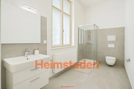 Pronájem bytu 1+kk 44 m - Photo 2