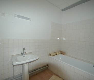 Location Appartement 2 pièces 46m² GANNAT 03800 - Photo 1