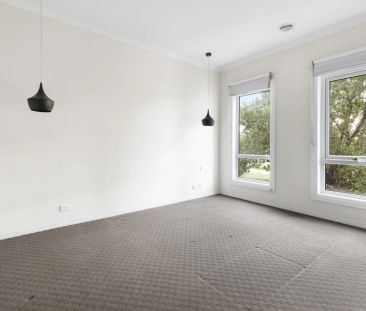 A Welcoming Home Designed for Everyday Living - Photo 4